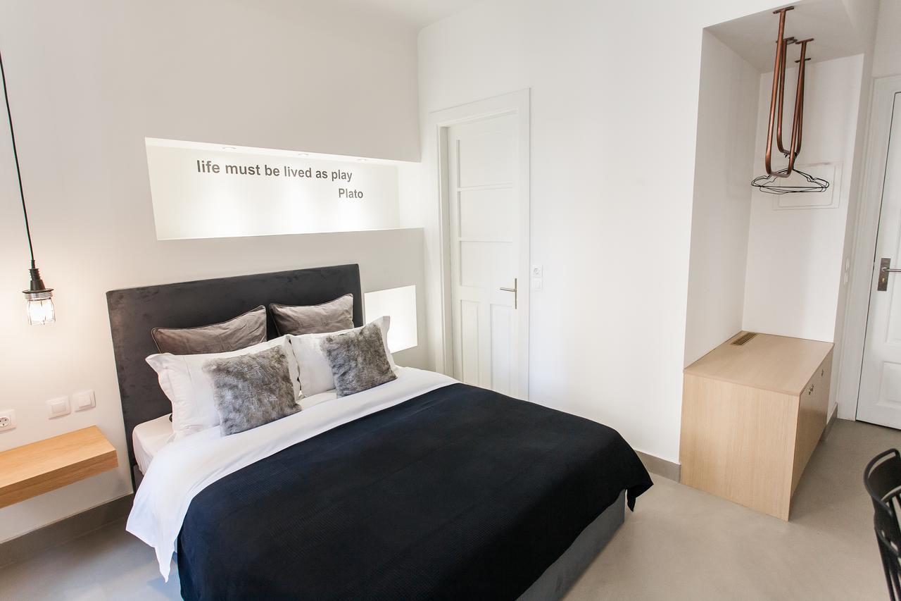 Monastiraki Suites By Livin Urbban Athen Eksteriør billede