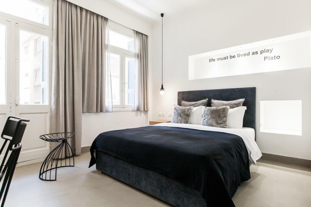 Monastiraki Suites By Livin Urbban Athen Eksteriør billede